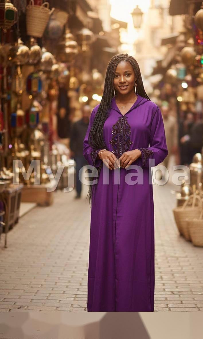 Jellaba Rouge Brodée Féminine