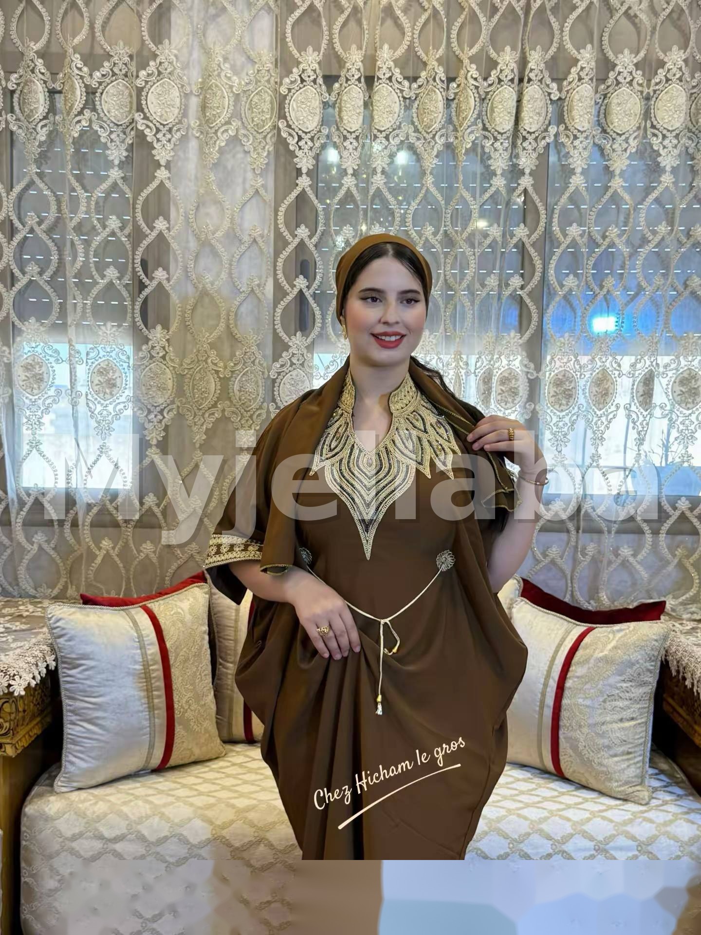 Jellaba Marocaine Brodee Cafe - 3