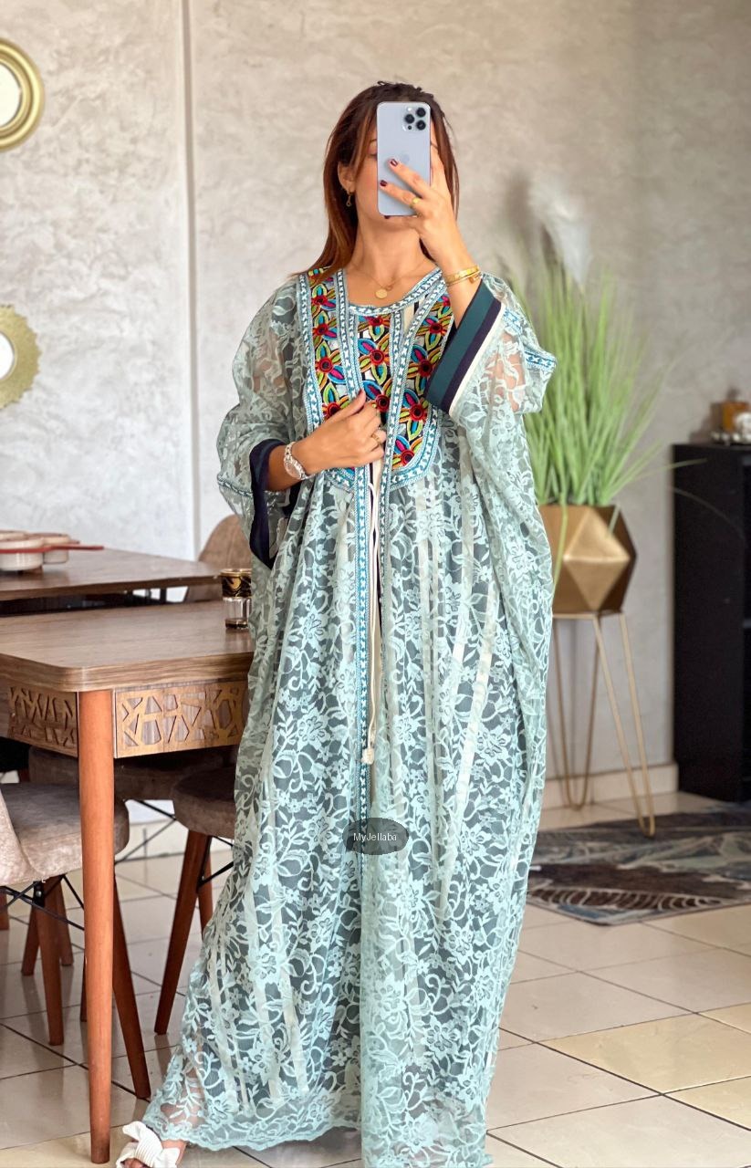 Jellaba Moderne en Dentelle Jaune - 4