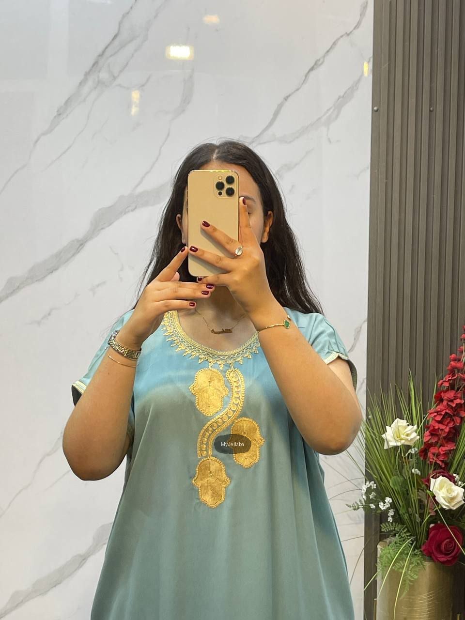 Boubou Élégant Brodé - 8