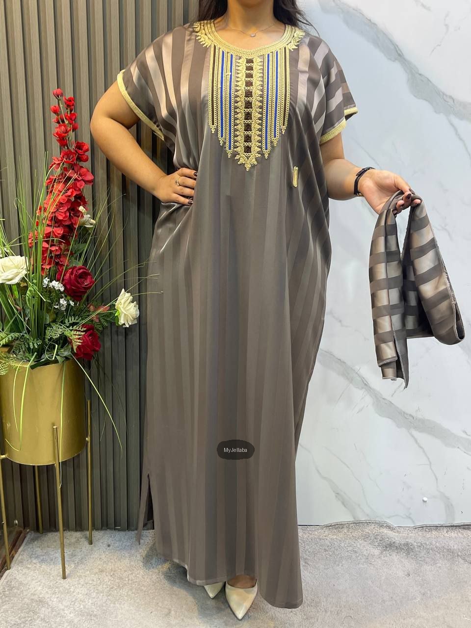 Jellaba Rayée Satinée Brodée