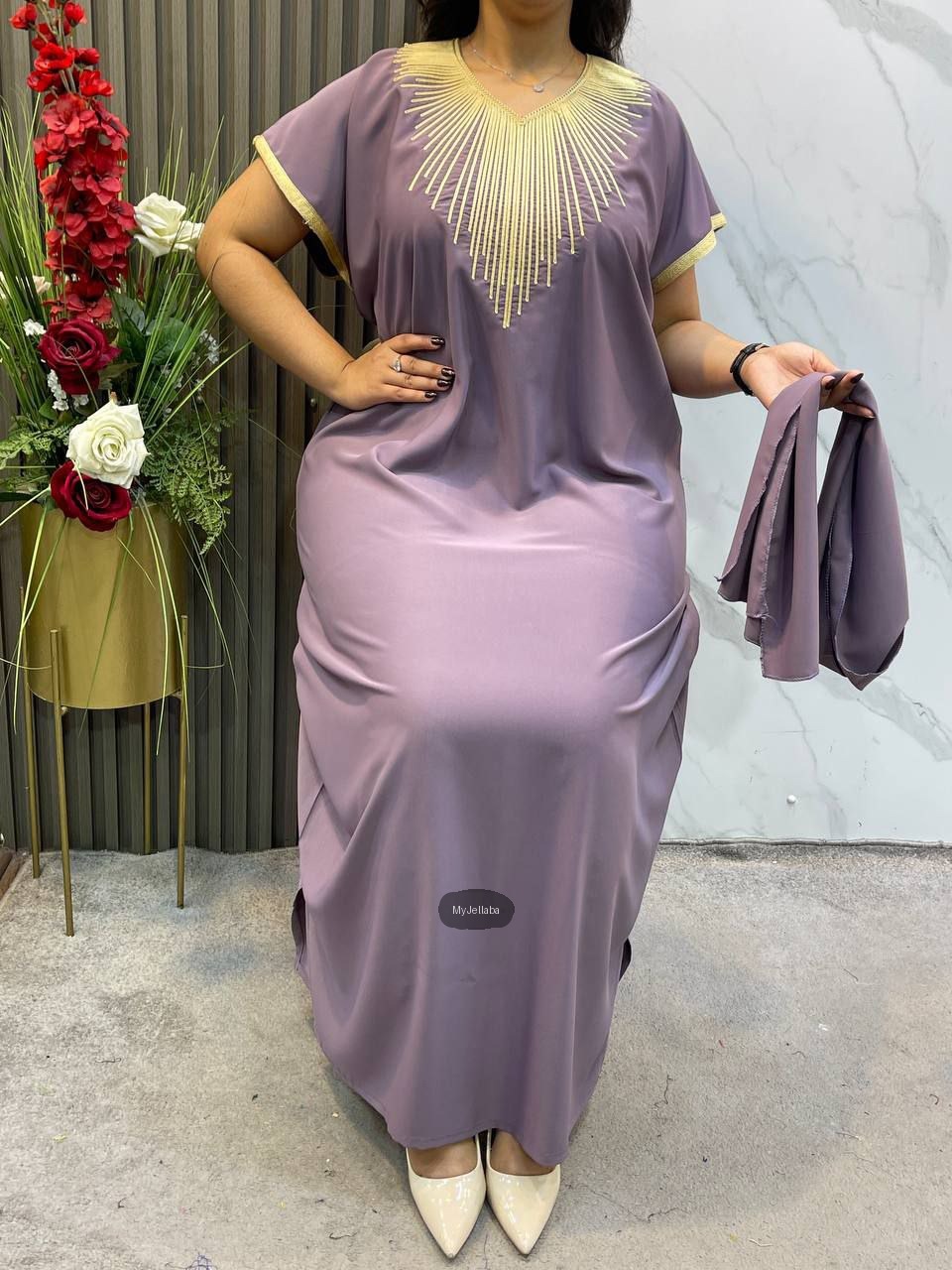 Boubou Élégant Brodée Or