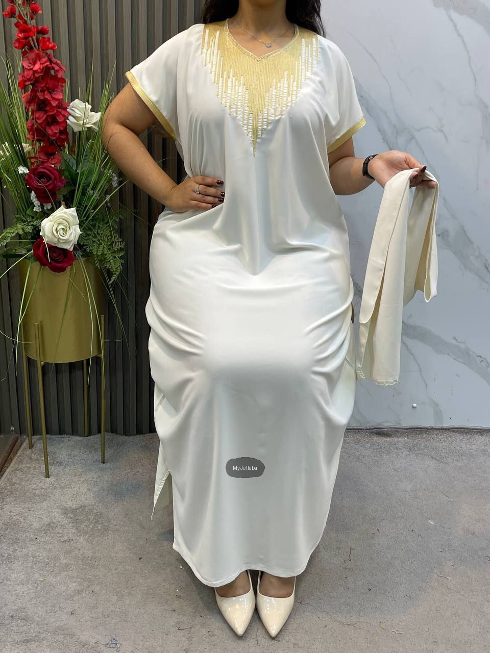 Boubou Élégant Brodée Or