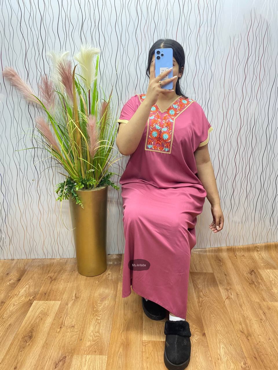 Jellaba Traditionnelle Brodée Femme - 4