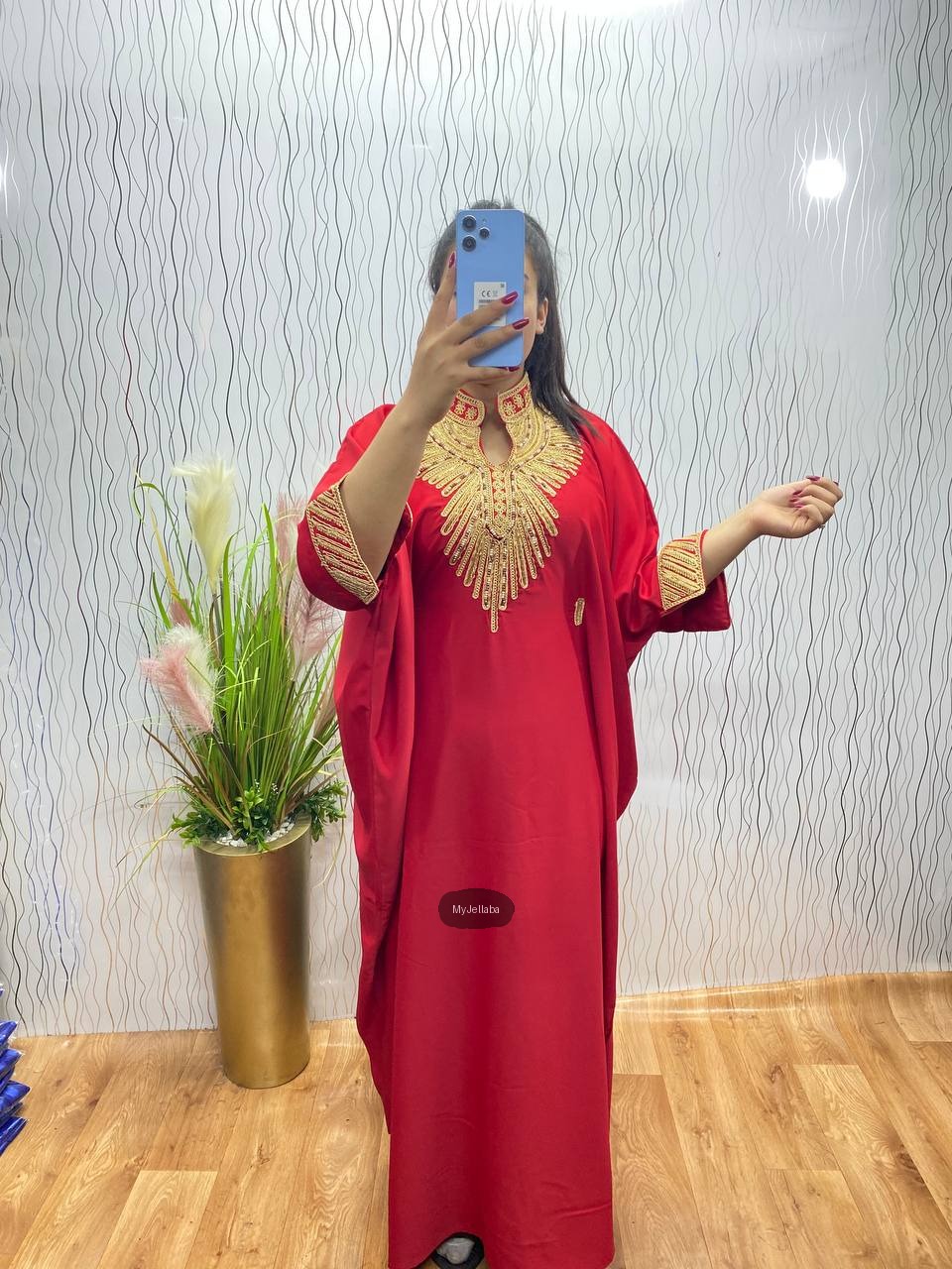 Boubou Rouge Brodé Or - 4