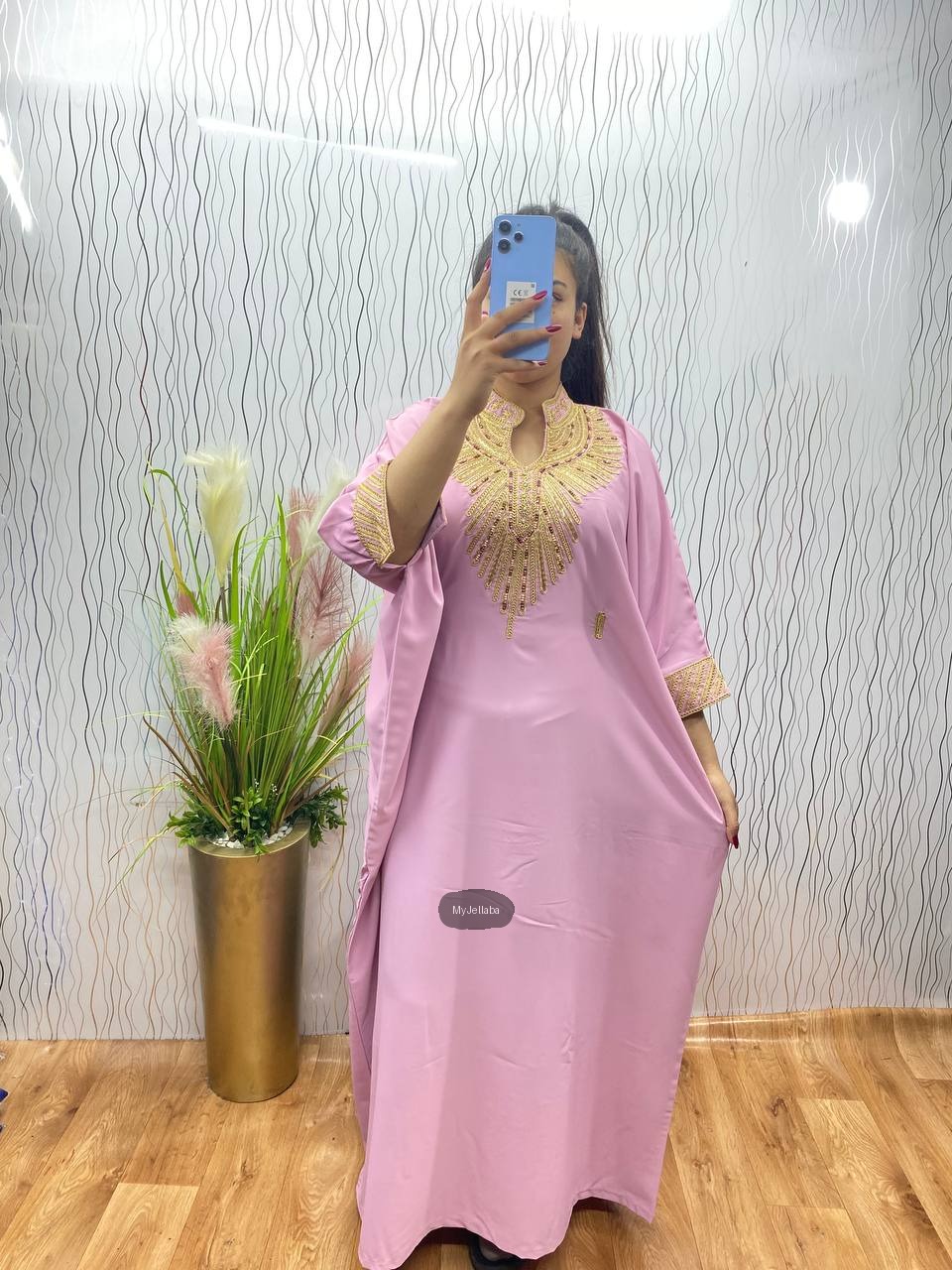 Boubou Élégant Vert Pomme Brodée Or - 6