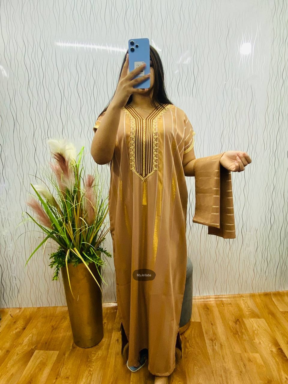 Boubou Élégant Brodée Or - 3