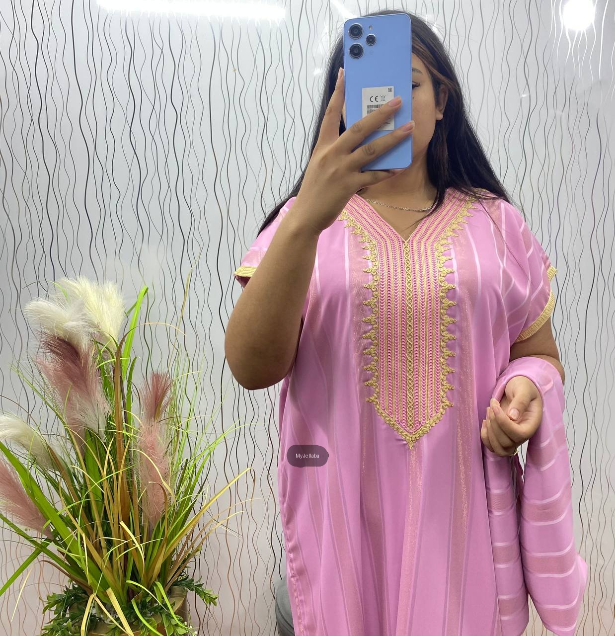 Jellaba Dame Elégante Brodée